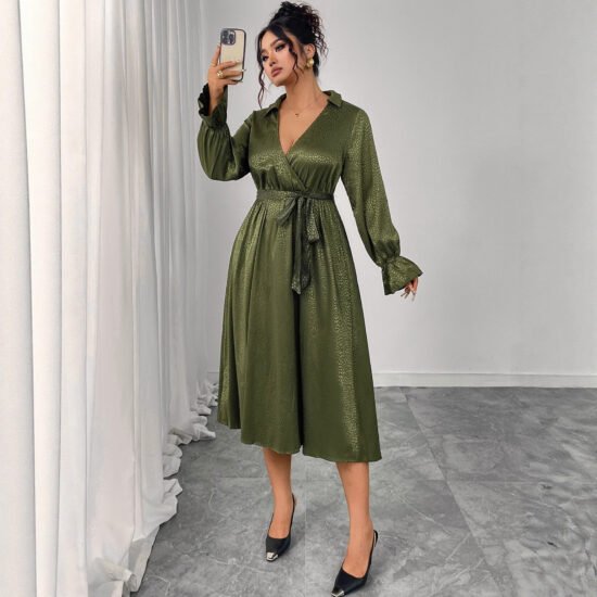 O1CN01zaNNV81z1aVfIb7wm_2923906654-0-cib.jpg Elegant Vintage High-Waisted A-Line Dress with V-Neck